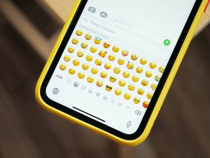 emoji w smartphonie